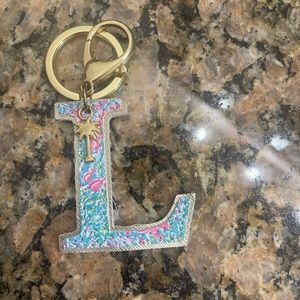 Lilly Pulitzer L charm / key ring